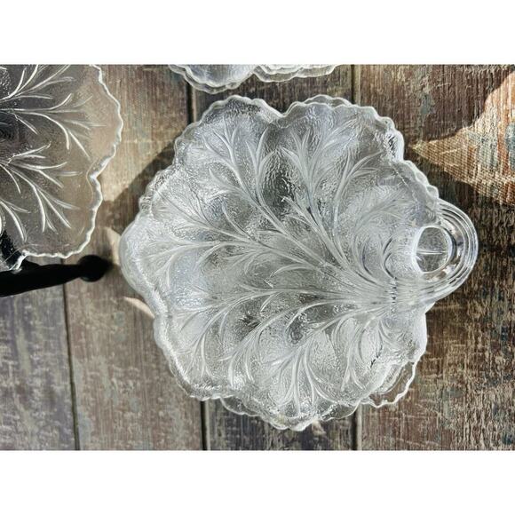 9 Vintage Indiana Glass Clear Pebble Leaf Pattern Textured Glass Butter Dish - Picture 7 of 15